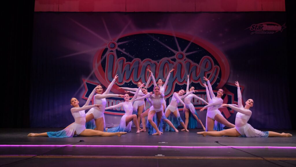 L & L Dance Studio, dance studio in Grand Blanc, MI