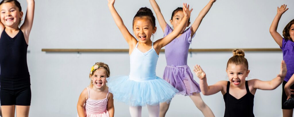Dazzle Me Dance Studio, dance studio in Toledo, OH